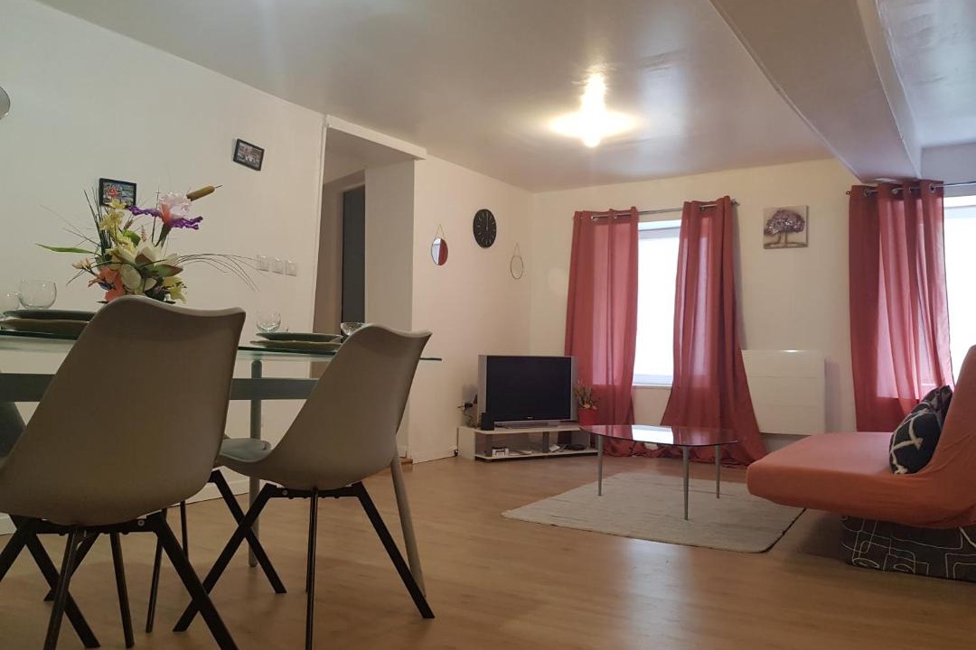 Photo of Livingroom in Saint-Junien