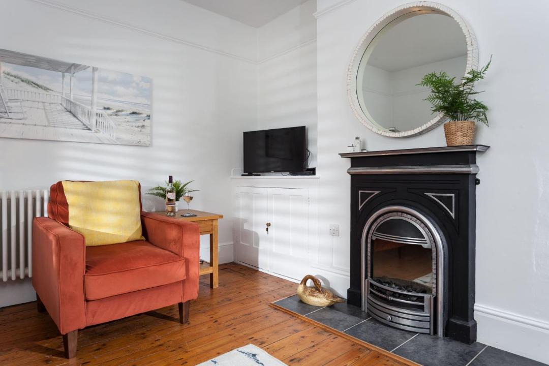 Photo of Others in The Lizard