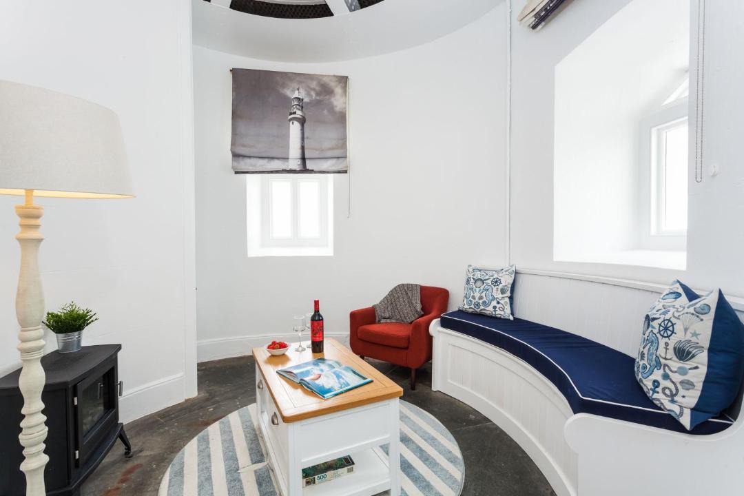 Photo of Others in The Lizard