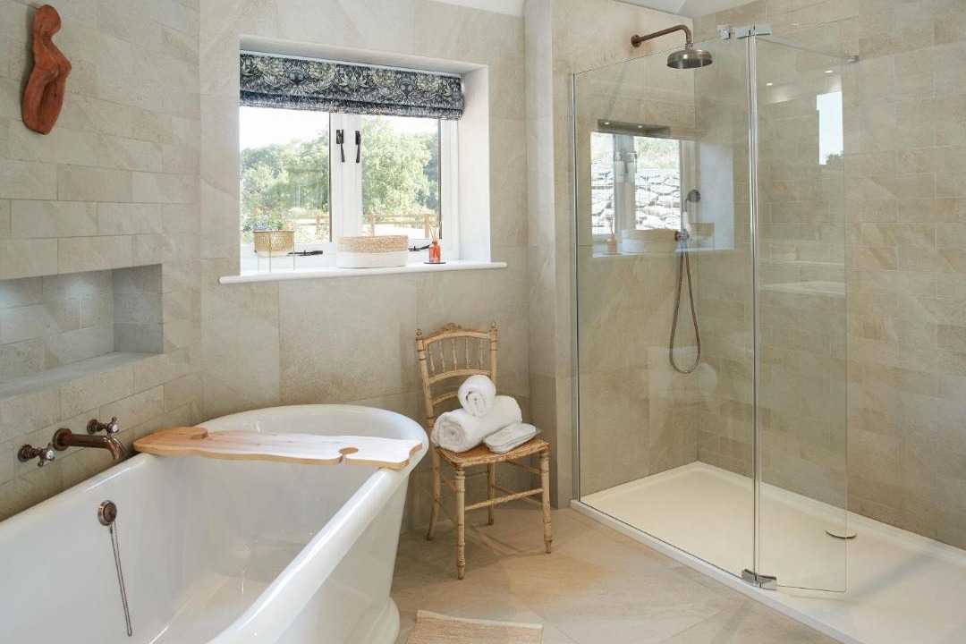 Photo of Bathroom in Rosliston