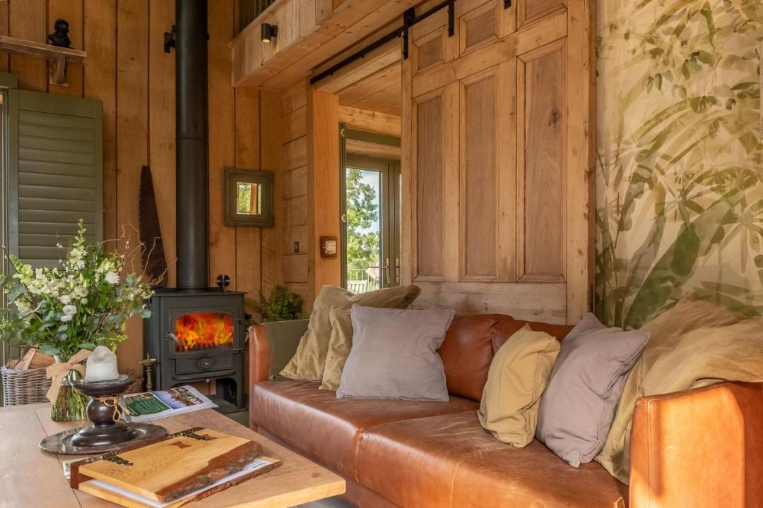 Photo of Livingroom in Upper Dicker