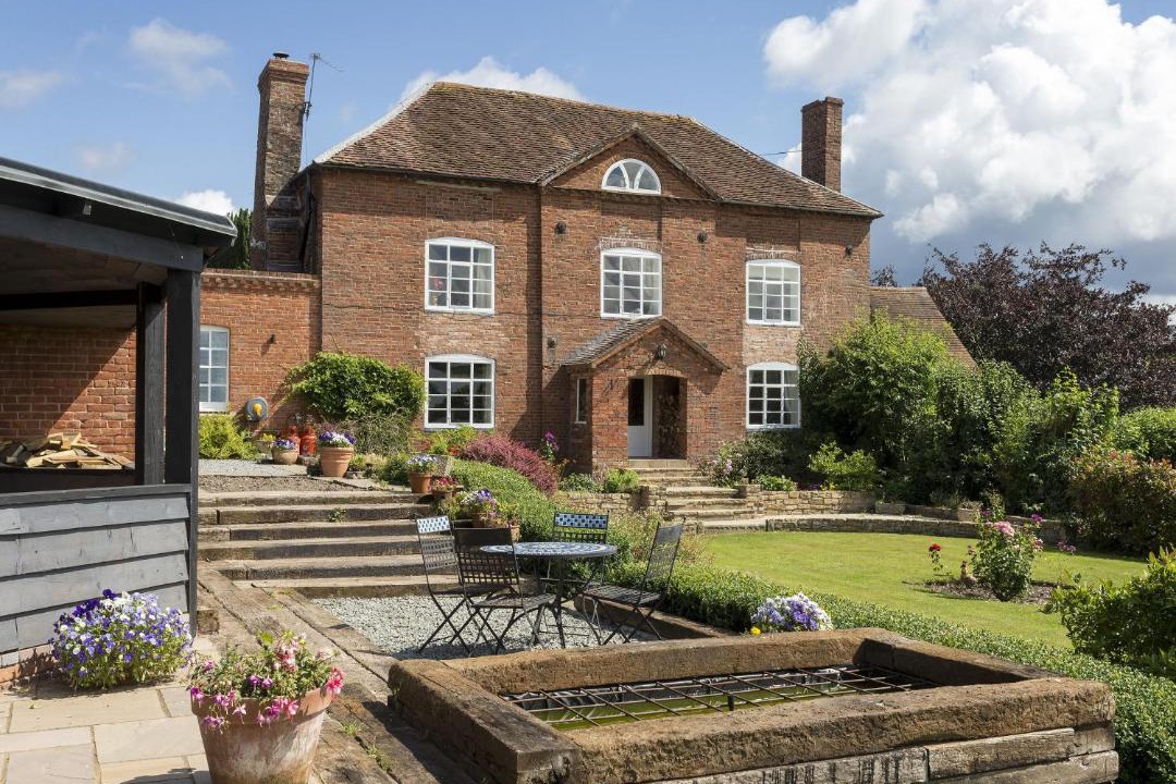 Photo of Others in Clows Top