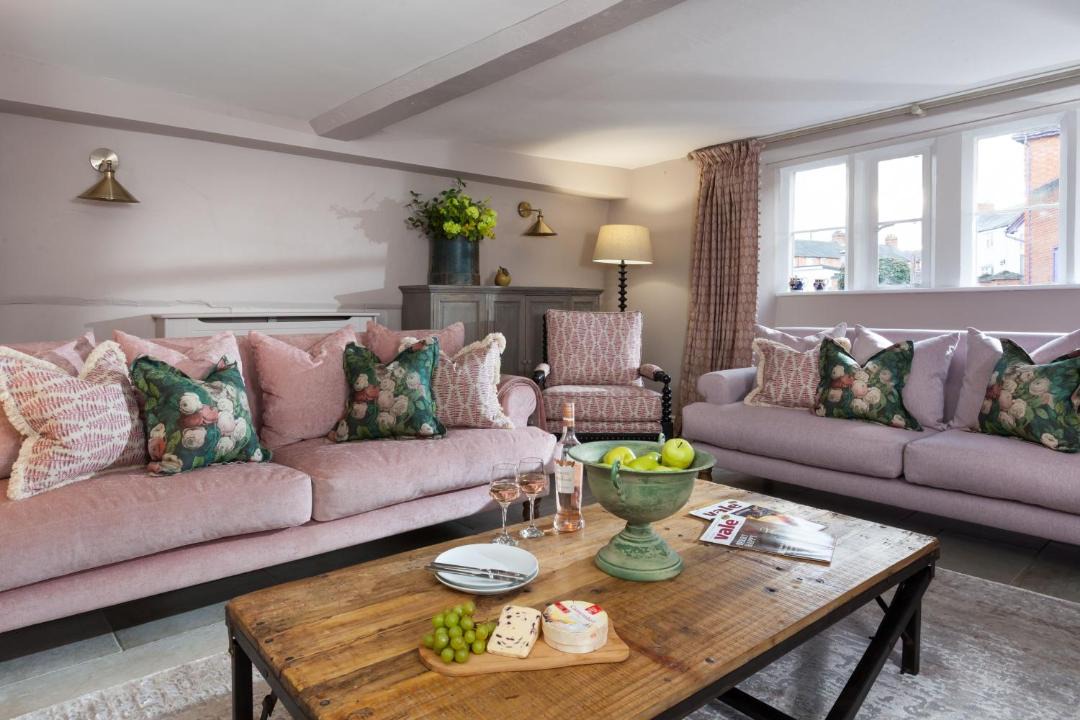 Photo of Others in Cow Honeybourne