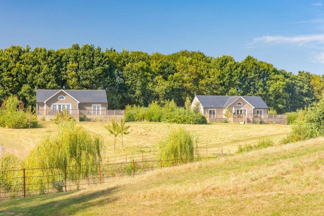Photo of Buildings in Pattiswick