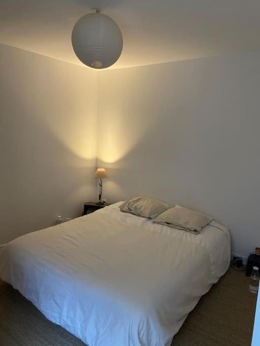 Photo of Bedroom in Republique