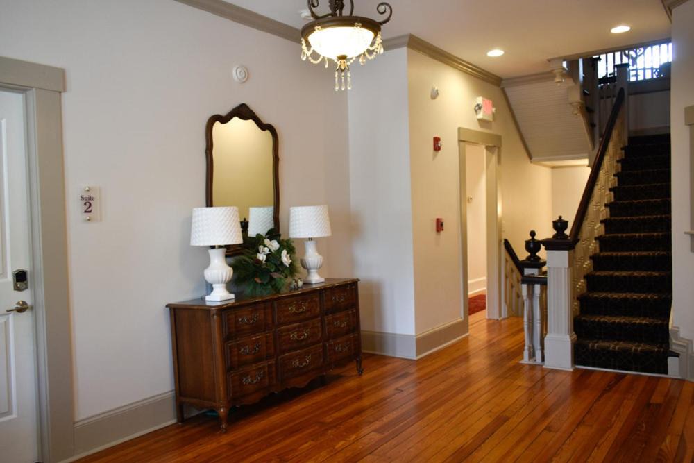 Photo of Others in Monroe