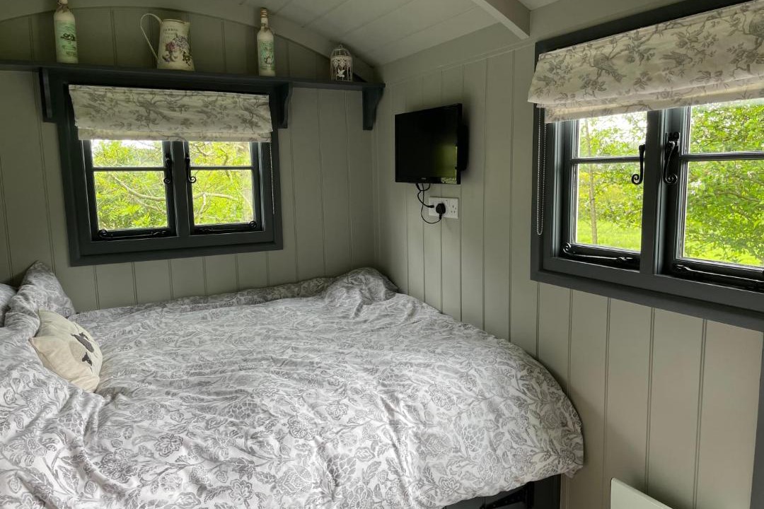 Photo of Bedroom in Sedlescombe