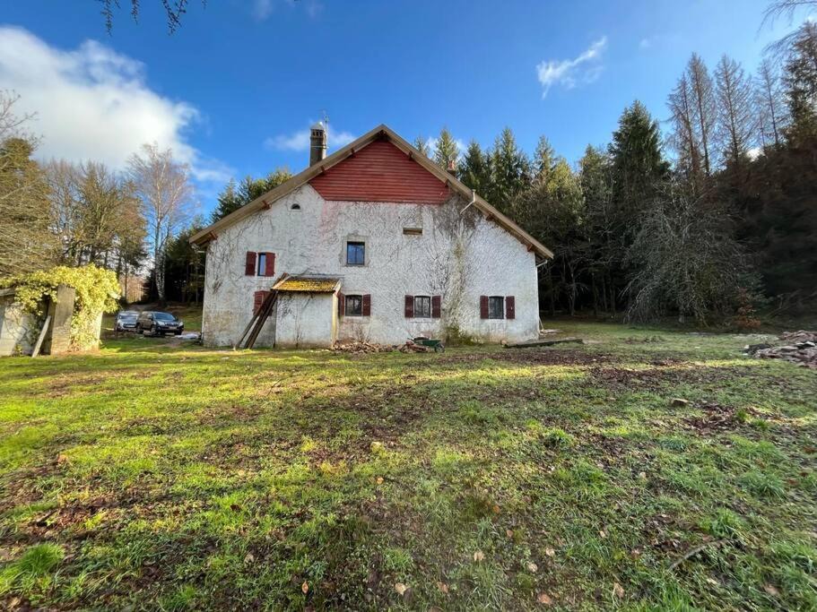 Photo of Buildings in Belmont-sur-Buttant