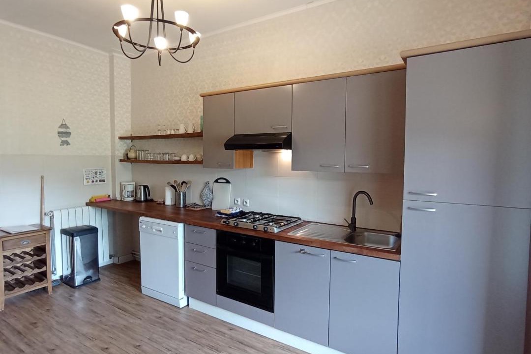 Photo of Kitchen in Fours