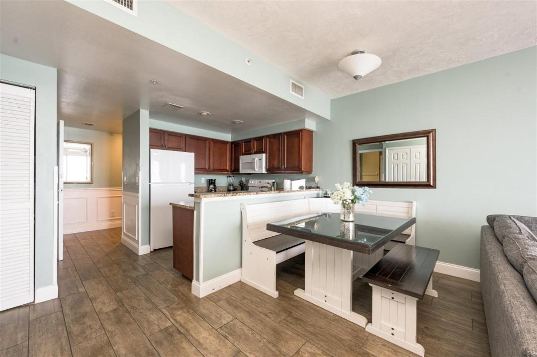 Photo of Others in Brush - Stewarts