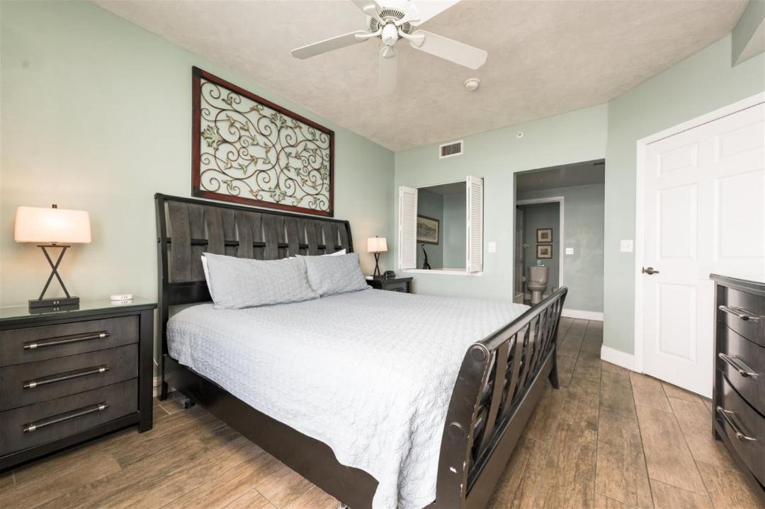 Photo of Bedroom in Brush - Stewarts