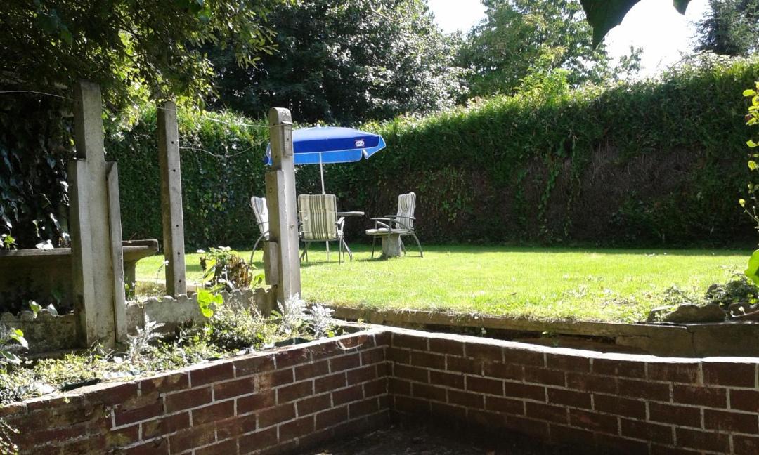 Photo of Others in Vire