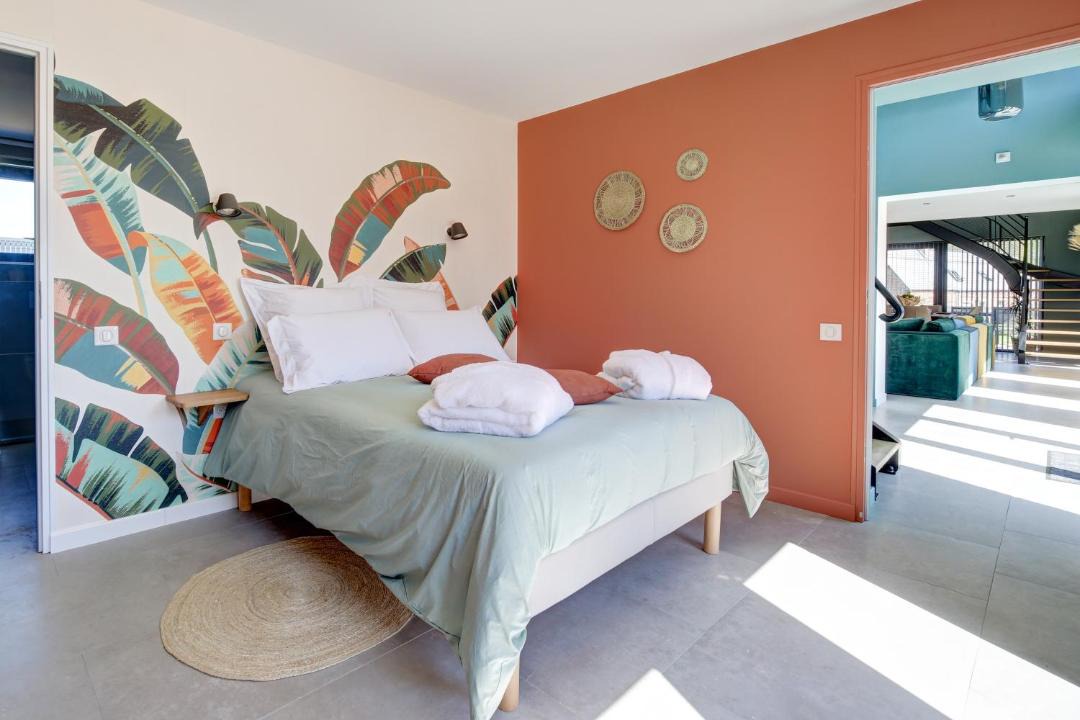 Photo of Bedroom in Boue