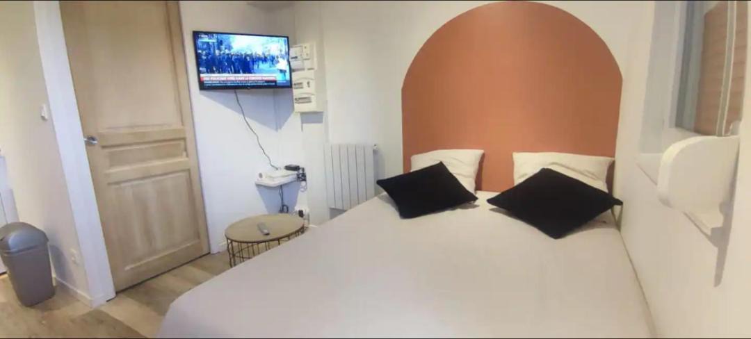 Photo of Bedroom in Cambrai