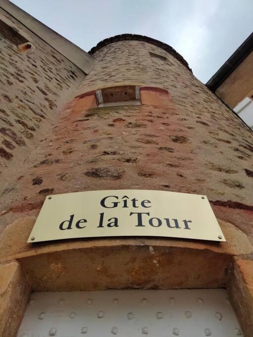 Photo of Buildings in Guillon