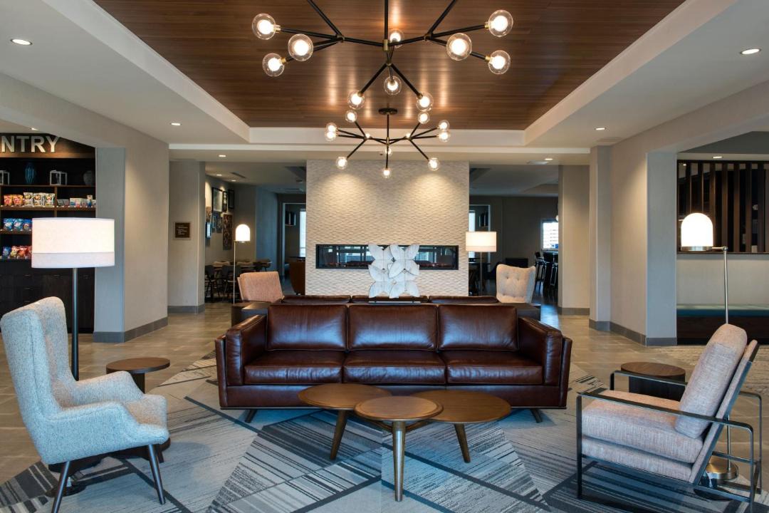 Photo of Others in Albany