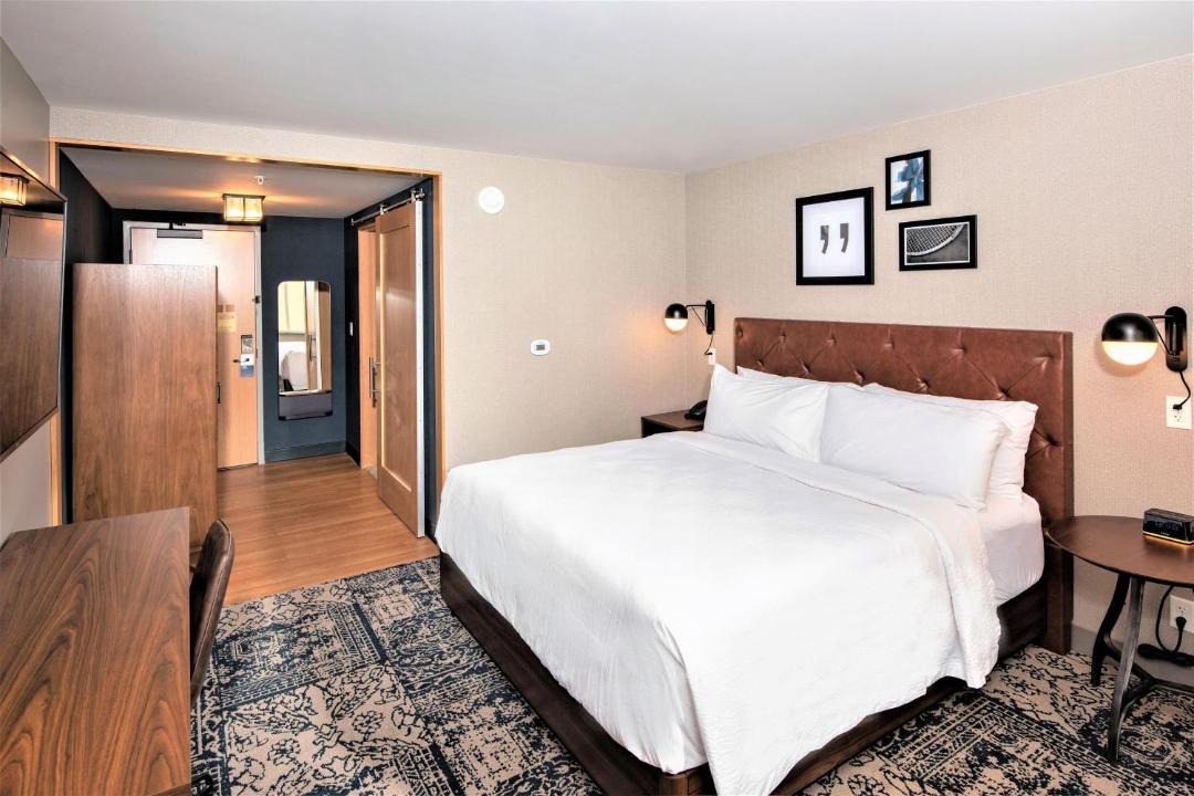 Photo of Others in Albany