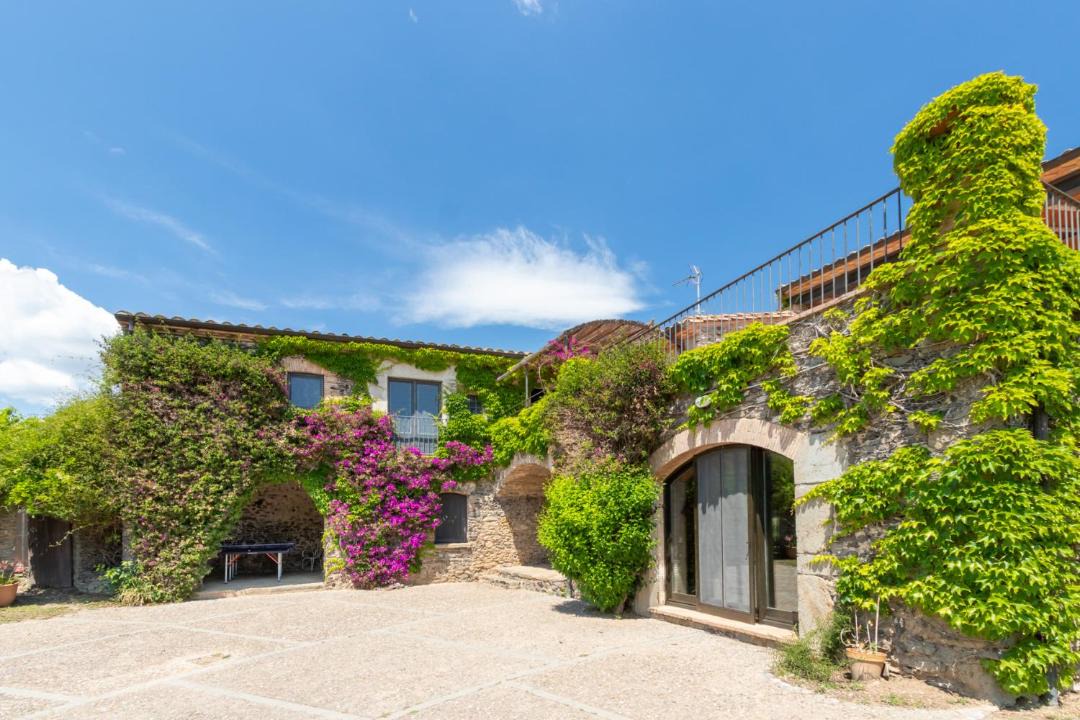 Photo of Buildings in Foixa