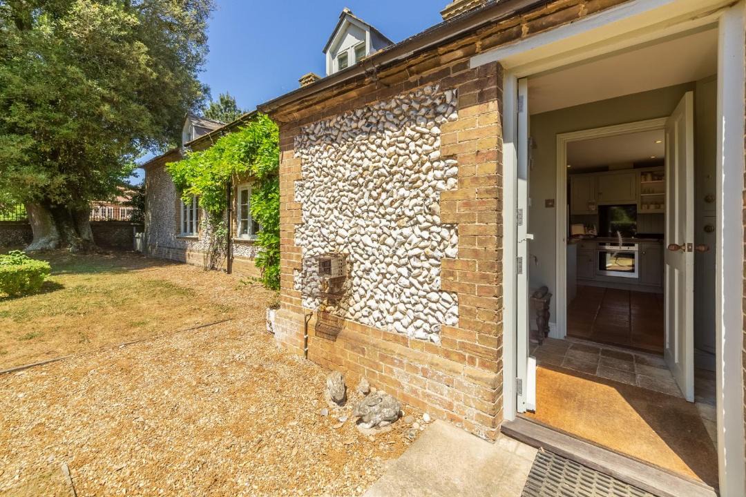 Photo of Buildings in Warham