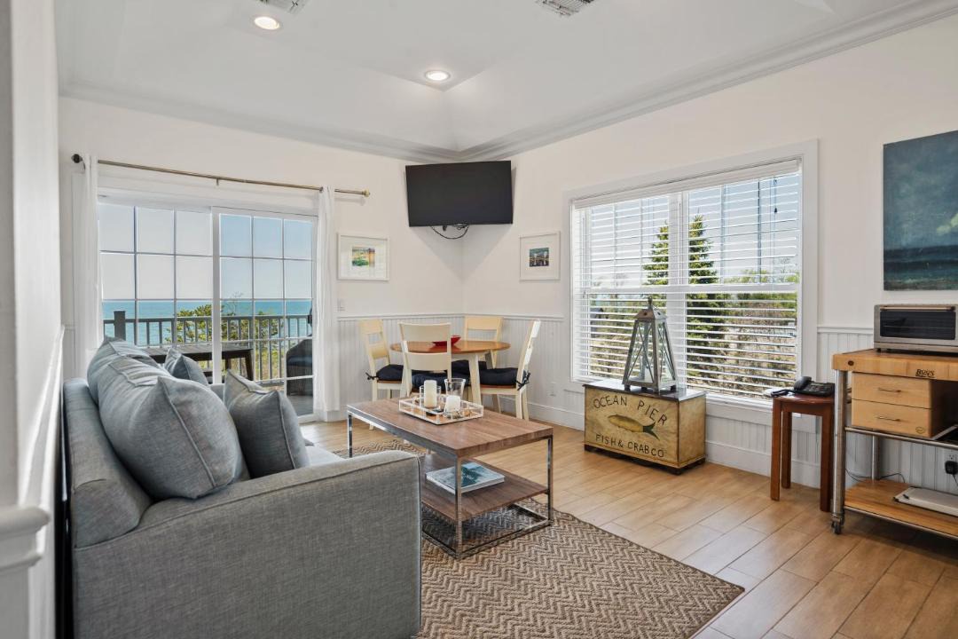 Photo of Others in Greenport West