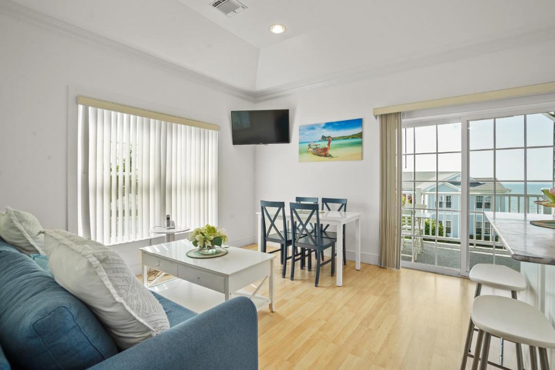 Photo of Others in Greenport West