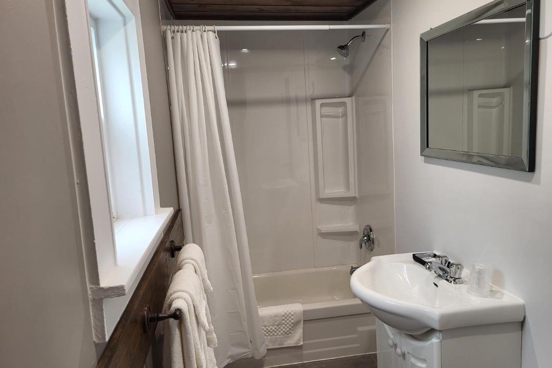 Photo of Bathroom in Saint David