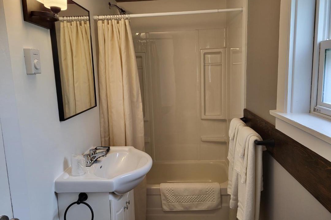 Photo of Bathroom in Saint David