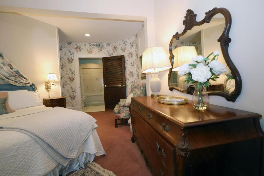 Photo of Others in Wellesley Island