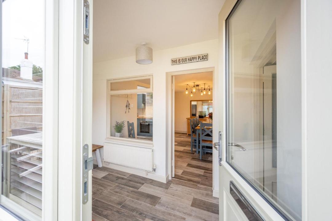 Photo of Others in Salthouse