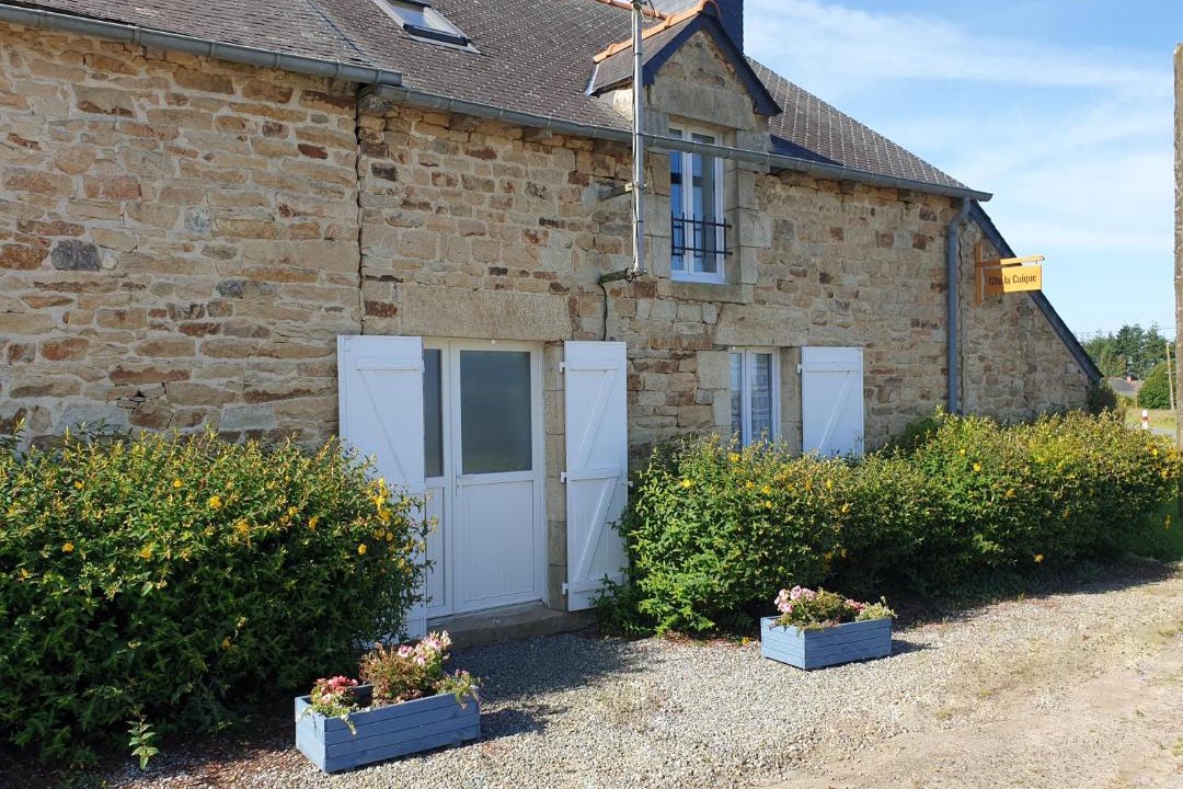 Photo of Others in Plemet