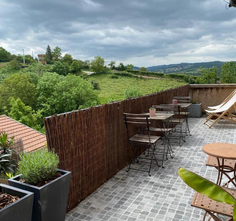 Photo of Patio Balcony in Courzieu