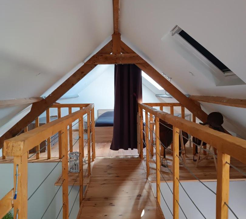 Photo of Others in Meneslies