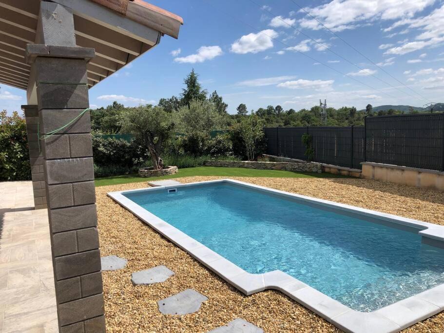 Photo of Outdoor in Saint-Paul-le-Jeune