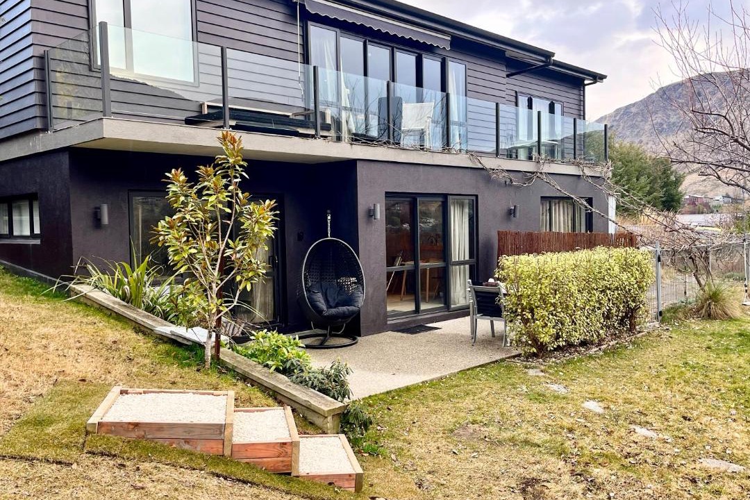 Photo of Others in Arthur's Point