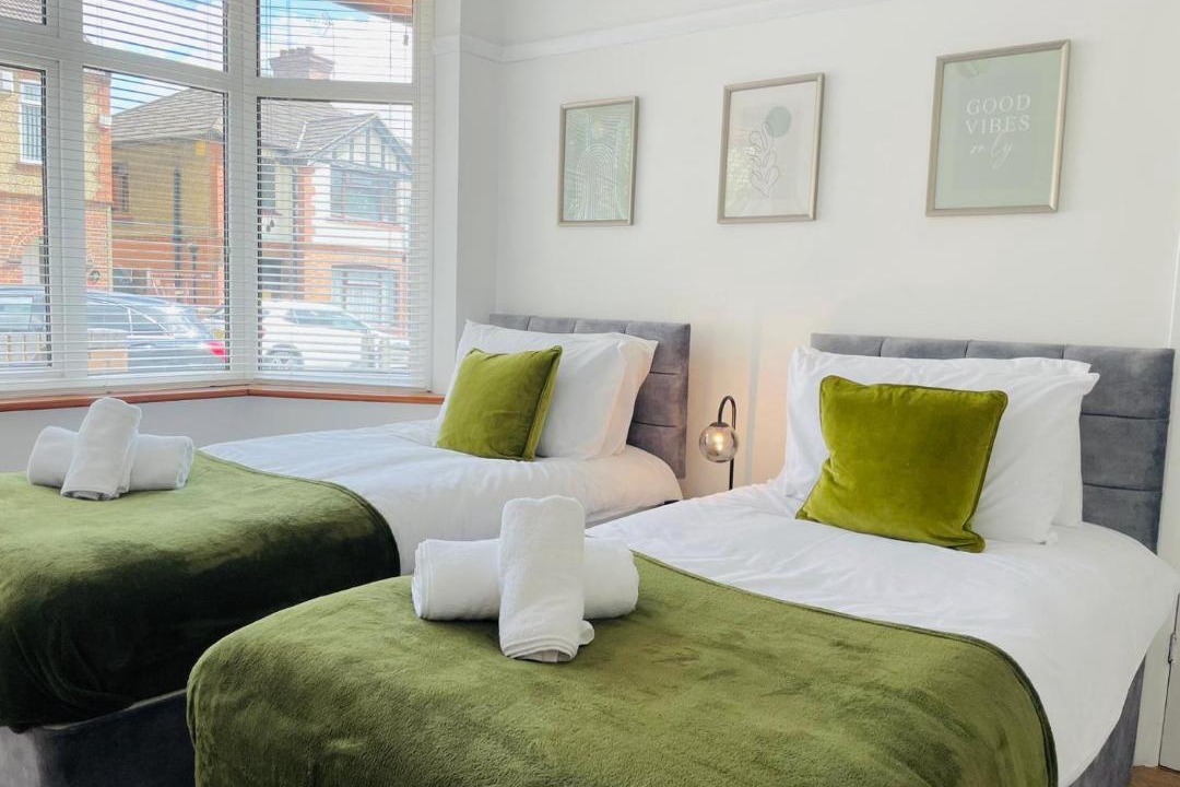 Photo of Others in Luton