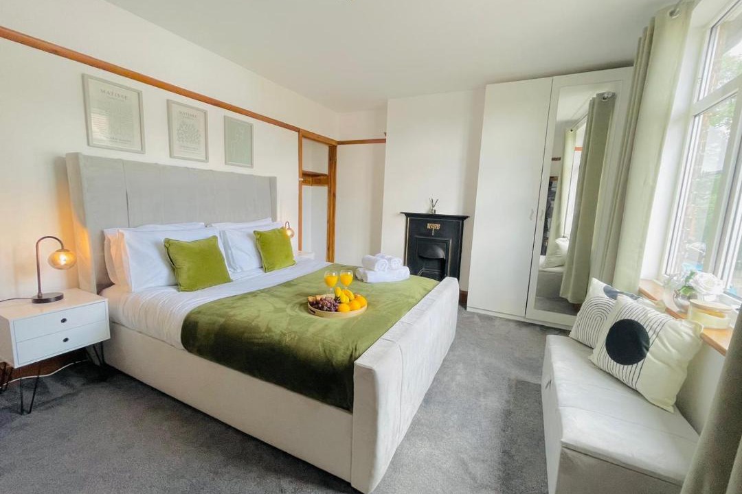 Photo of Others in Luton