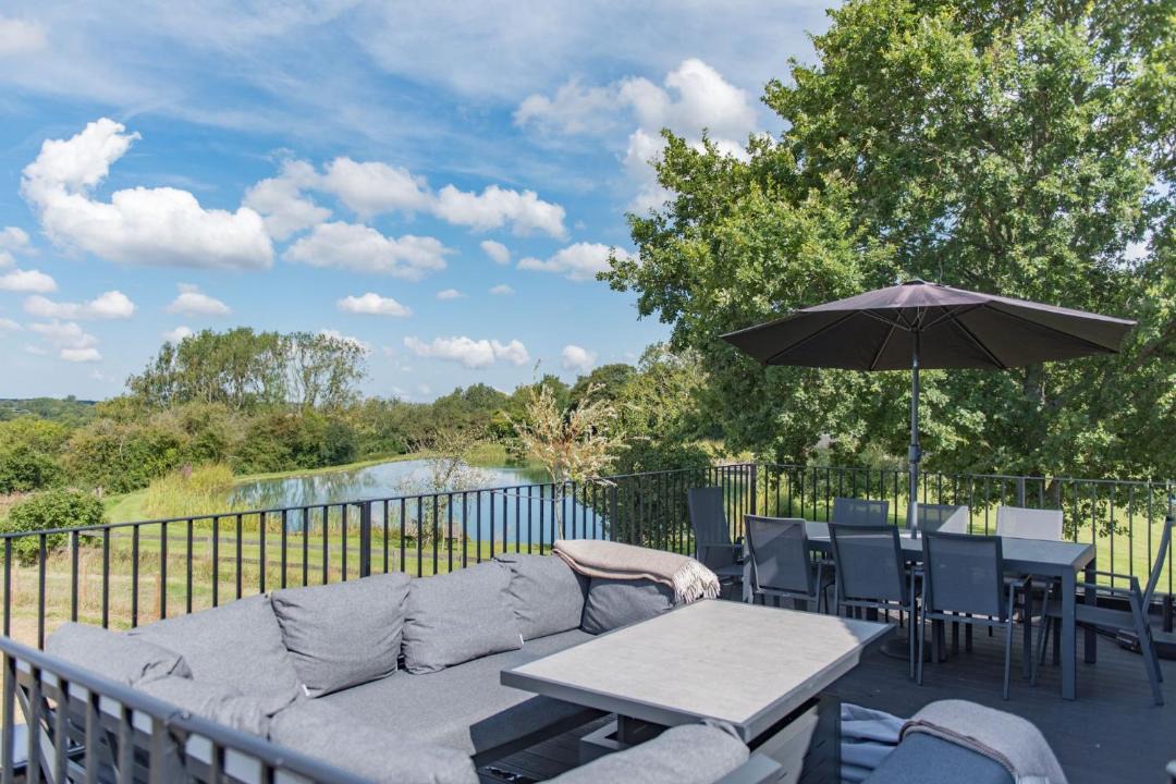 Photo of Patio Balcony in Etchinghill