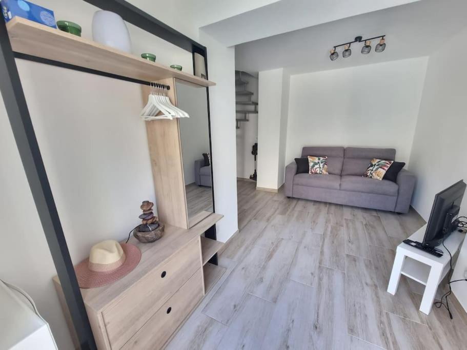 Photo of Others in Le Cres