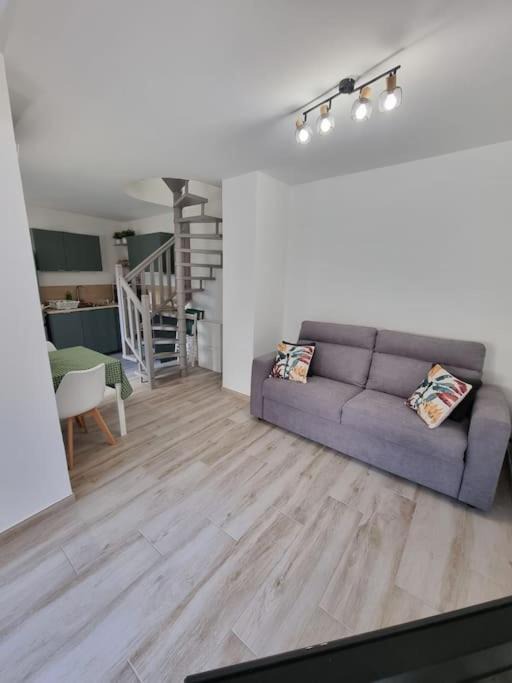 Photo of Others in Le Cres