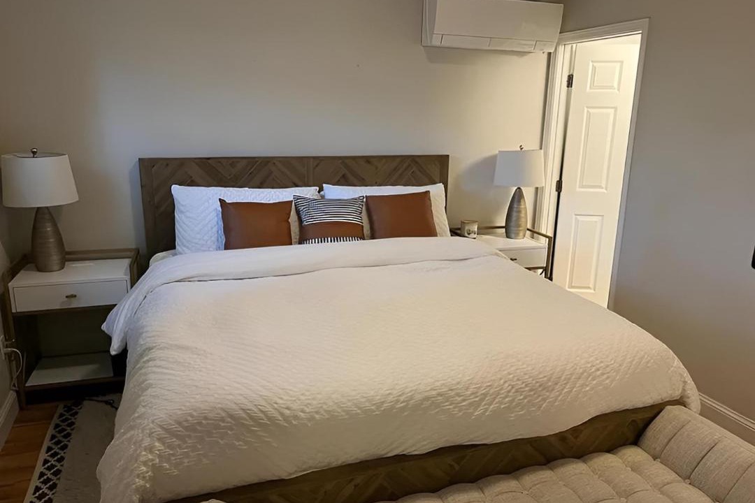 Photo of Others in Highland Park