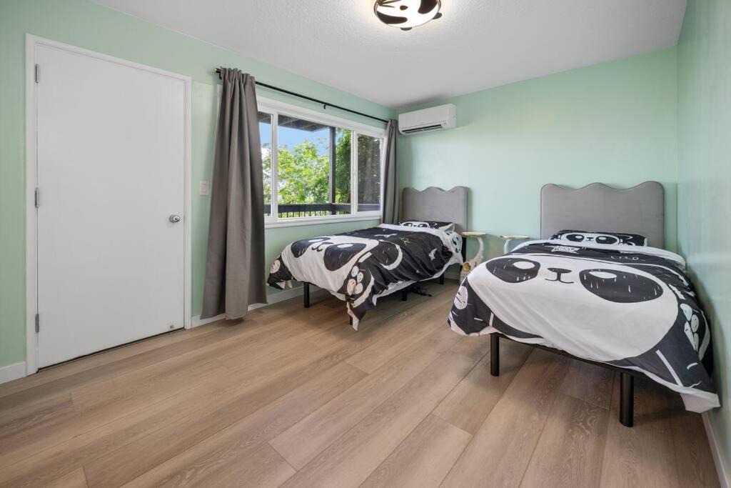 Photo of Others in Portland Heights