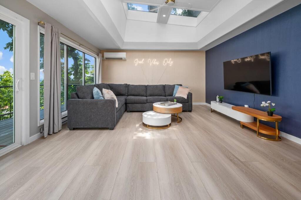 Photo of Others in Portland Heights