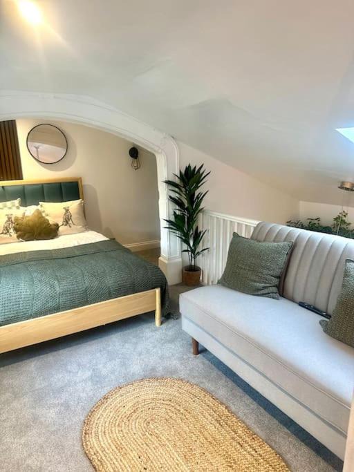 Photo of Others in Trowbridge