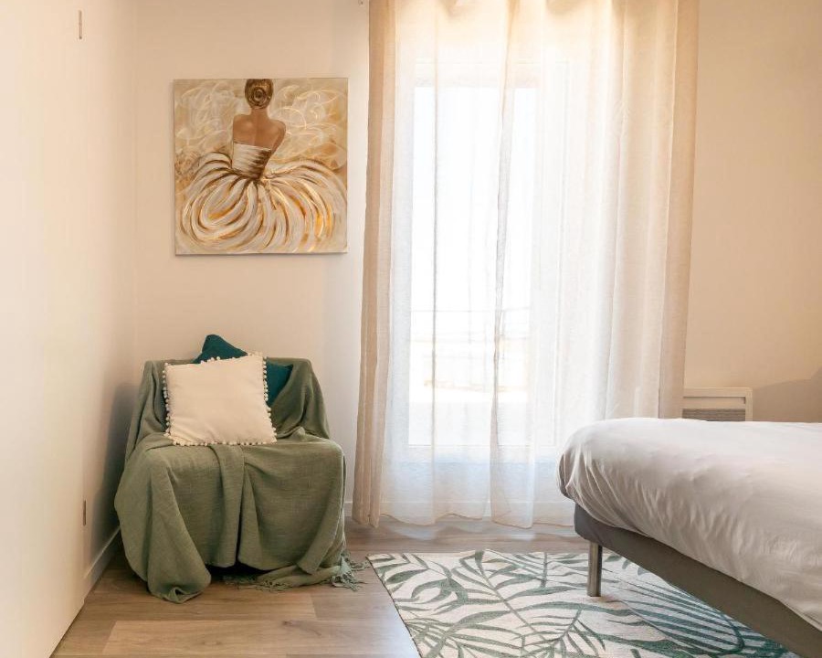 Photo of Others in Jean Jaures