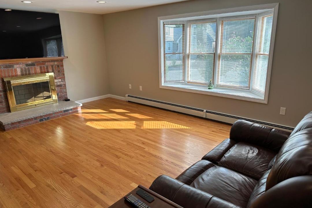 Photo of Livingroom in West Roxbury