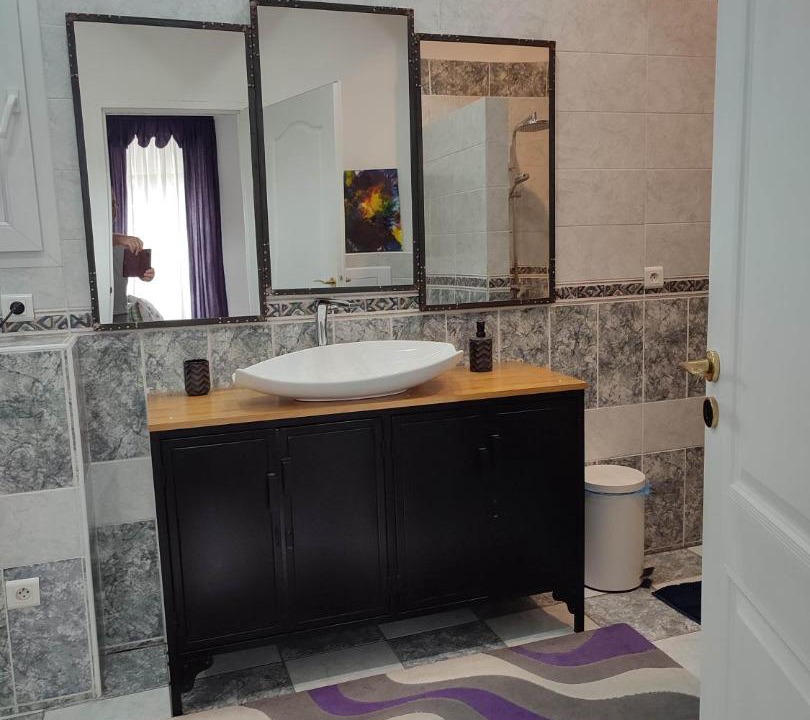 Photo of Bathroom in Pujols-sur-Ciron