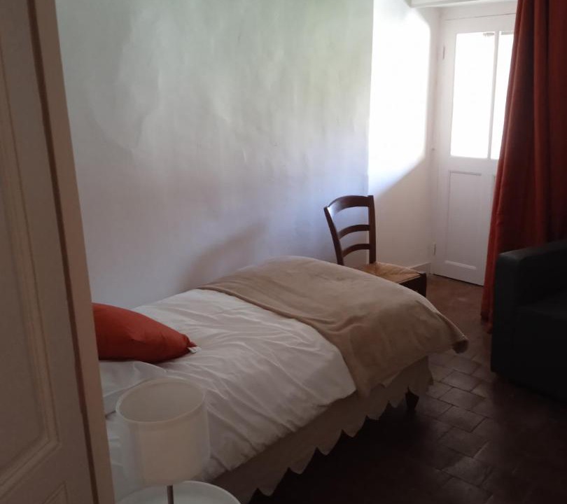 Photo of Bedroom in Arnay-le-Duc