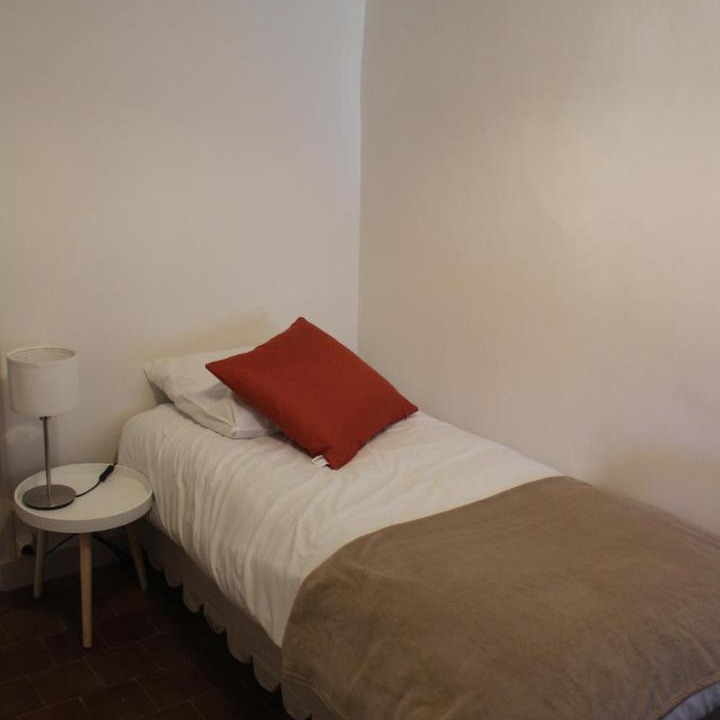 Photo of Bedroom in Arnay-le-Duc