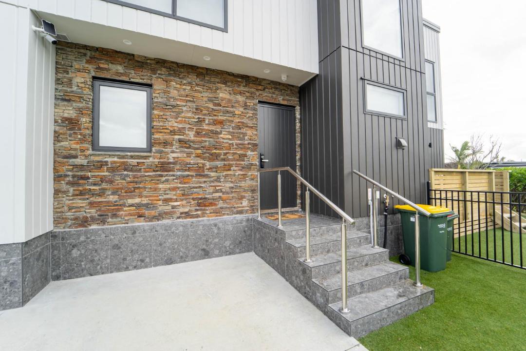 Photo of Others in Sunnyhills