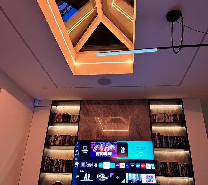 Photo of Others in Underhill